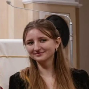 Elzė Vėlavičiūtė