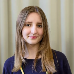 Elzė Vėlavičiūtė